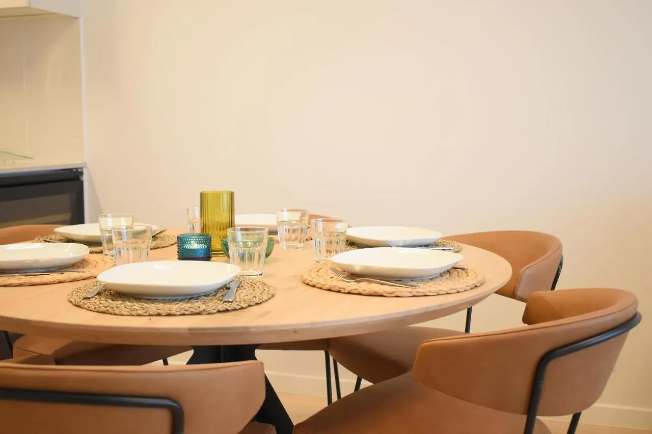Crystal Residences - Luxurious Seaside Apartments Ostende