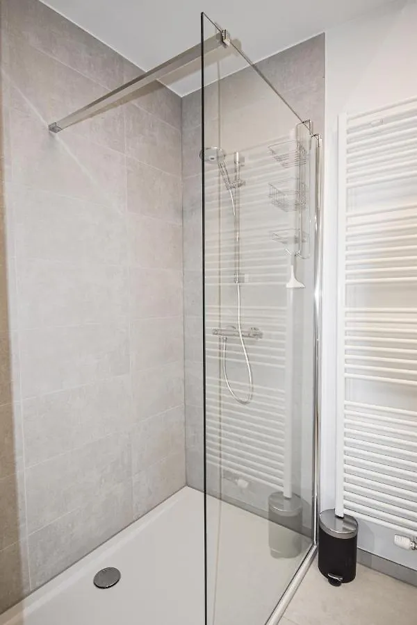 Crystal Residences - Luxurious Seaside Apartments Ostende